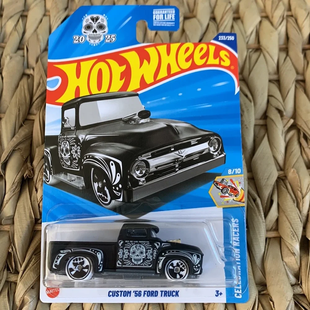Custom 56 Ford Truck 1956 Pick Up Day of Dead Hot Wheels DIA DE LOS MUERTOS 2025